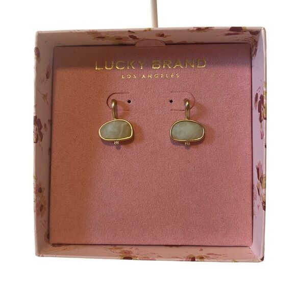 Lucky Brand Light Sea Foam Green(pearly) & Matte Gold Toned Oval Drop Earrings. - Picture 4 of 10